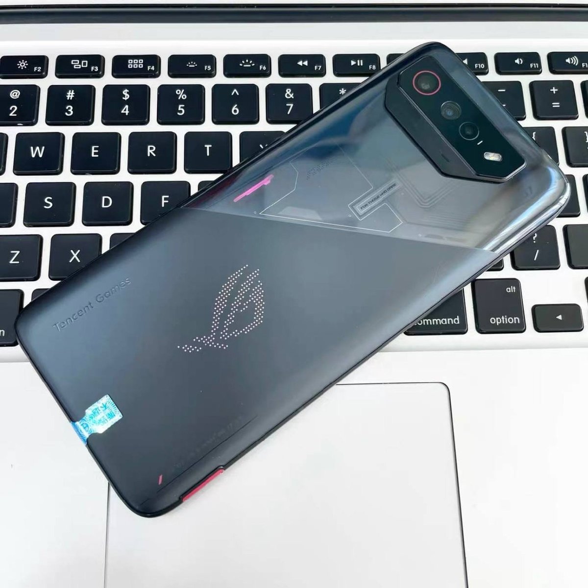二手华硕 ROG Phone 7 全球固件版