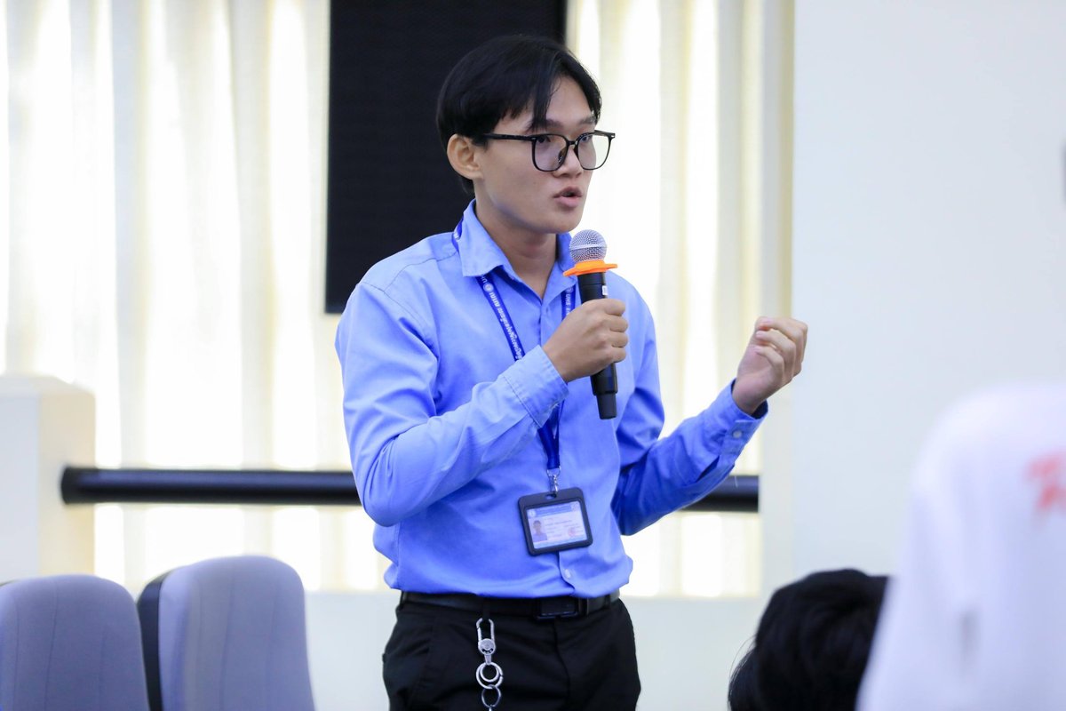 柬埔寨青年联合会官员近日走访贝尔泰国际大学与健康科学大学,向约1350名师生宣讲