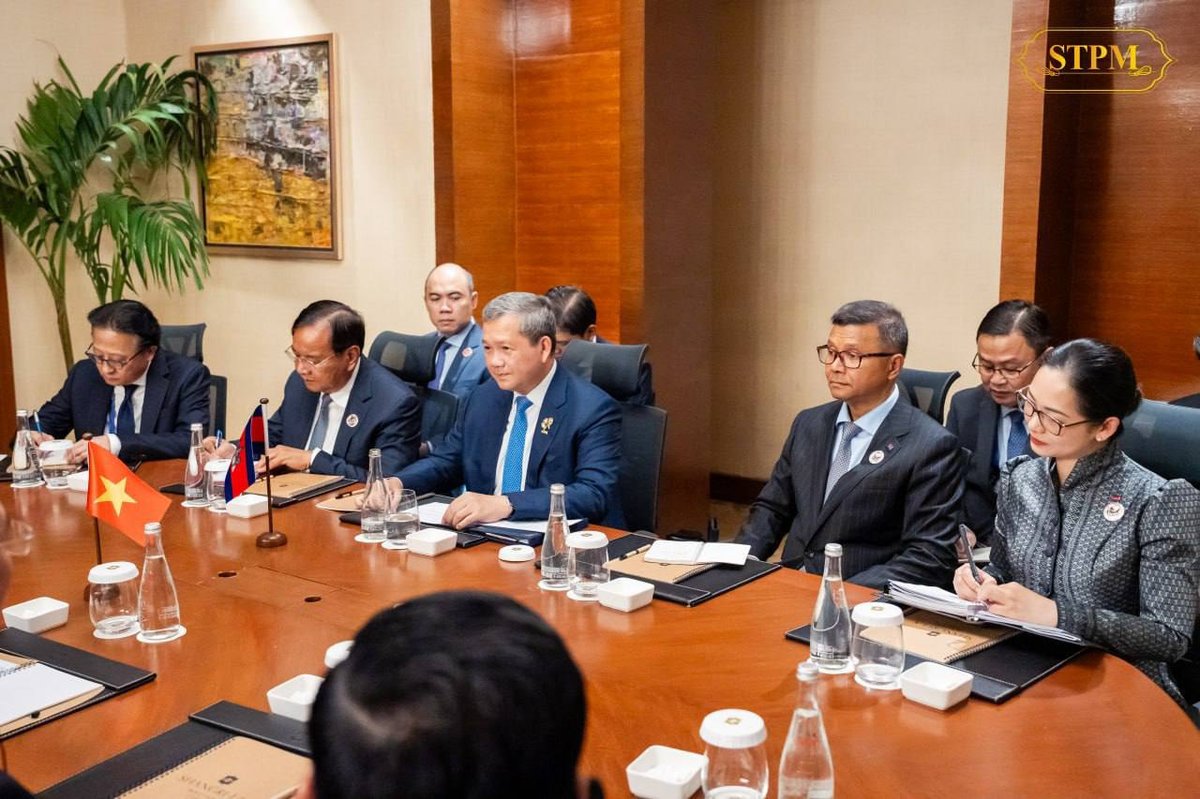 柬埔寨与越南总理宿务会谈 巩固双边外交关系