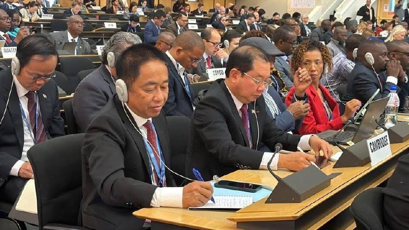秦拉部长在世界卫生大会呼吁加强全球卫生体系韧性与公平