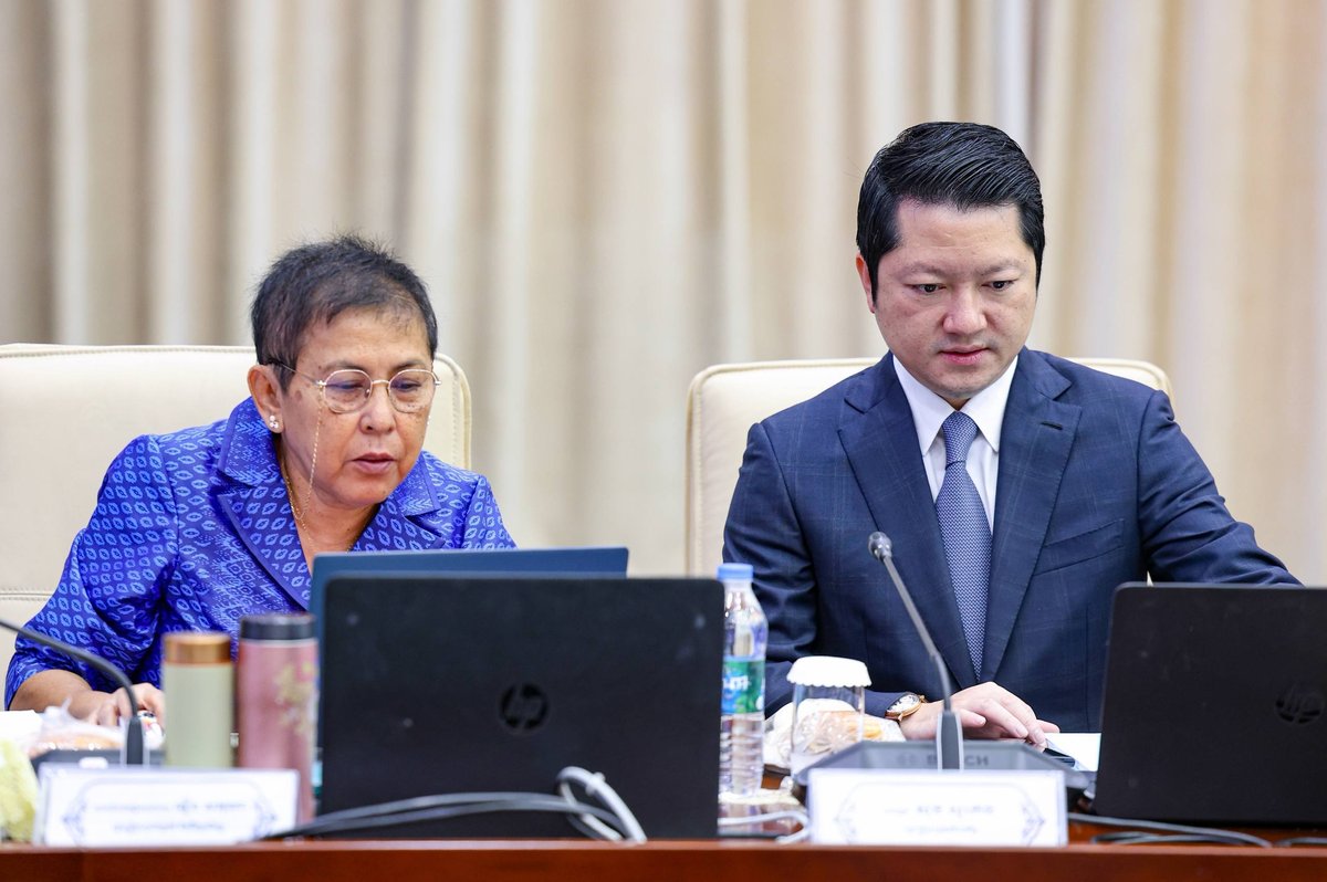 洪玛奈主持内阁全体会议 审议五角战略及道路法修订
