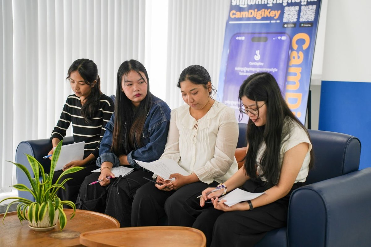 德崇初创中心女性创业训练营开班 50名女性学员参与