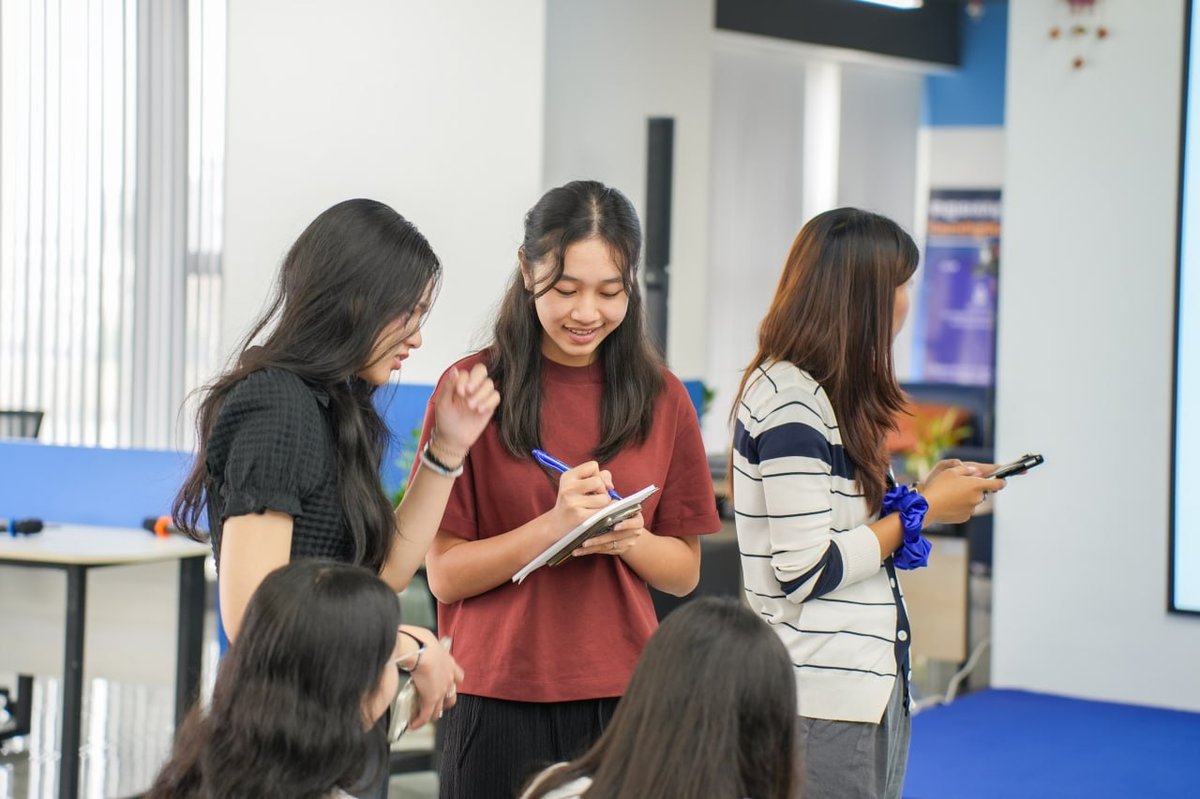 德崇初创中心举办SparkMeet第5季女性创业训练营第4场研讨会,邀请MVL