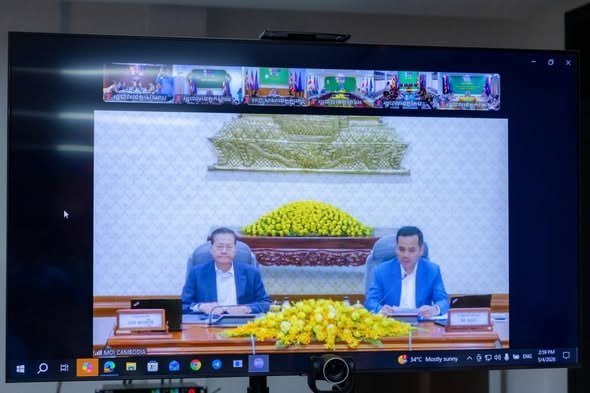 暹粒省政府召开月度会议 强化打击网络诈骗