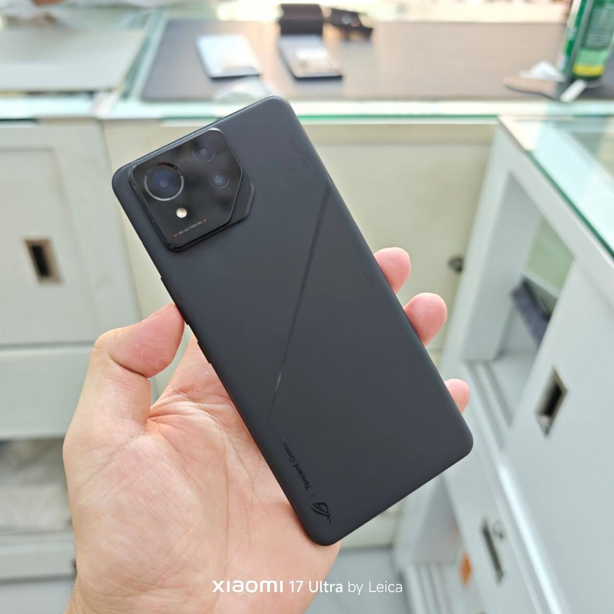 ROG游戏手机二手转让 ROG5售$229起 ROG8 Pro售$439