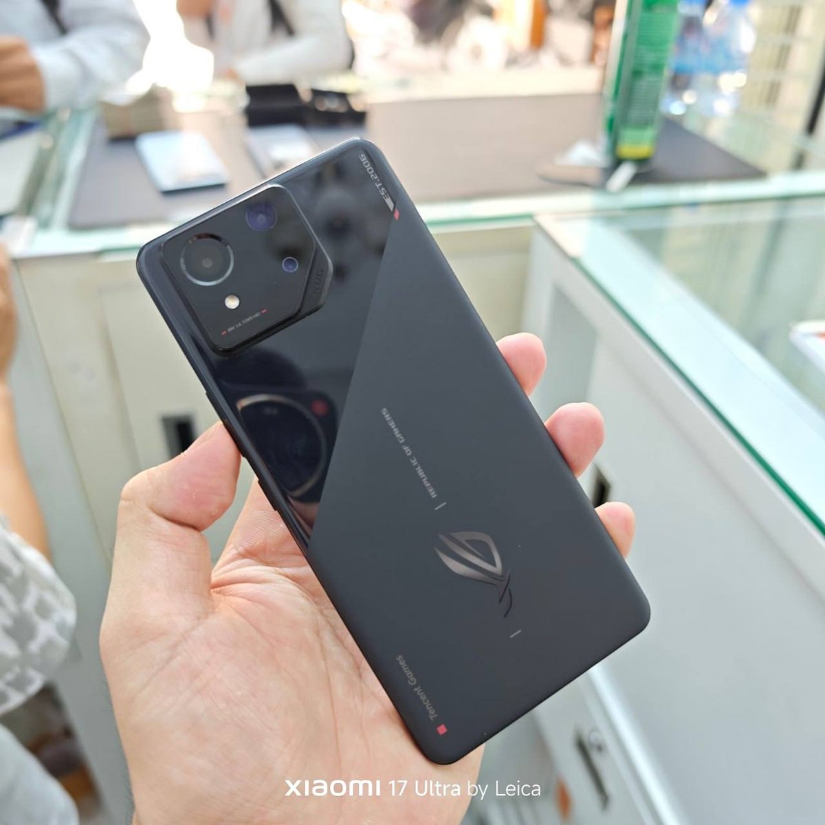 ROG游戏手机二手转让 ROG5售$229起 ROG8 Pro售$439