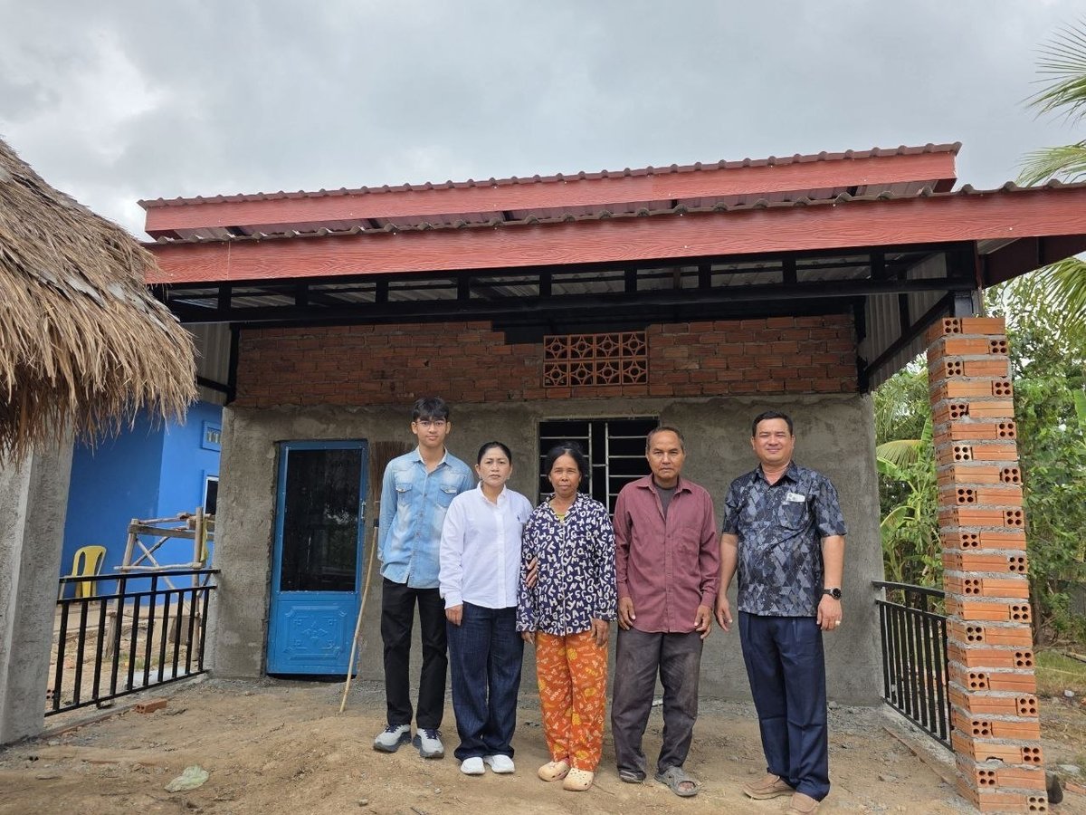 贡布省宗基里县启动退伍军人住房建设工程