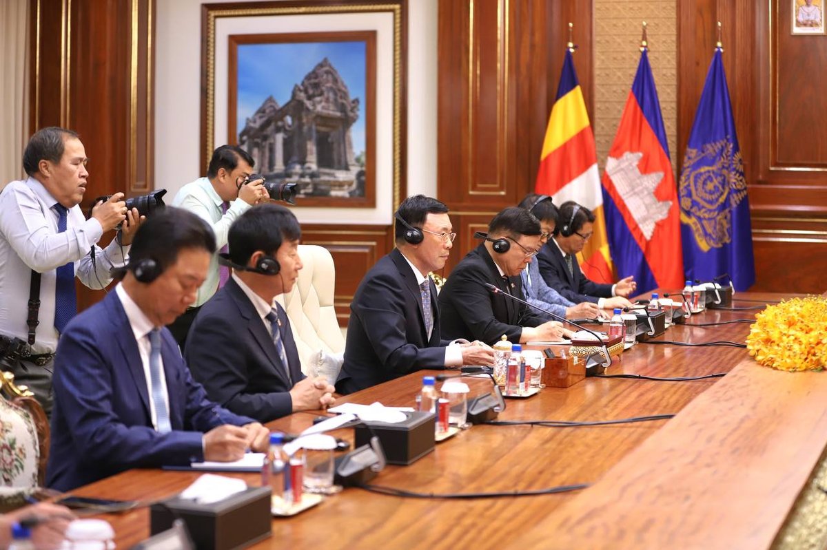 洪森会见韩国DAEJOO KC集团代表 探讨双边经贸合作