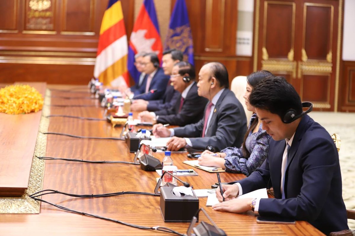 洪森会见韩国DAEJOO KC集团代表 探讨双边经贸合作