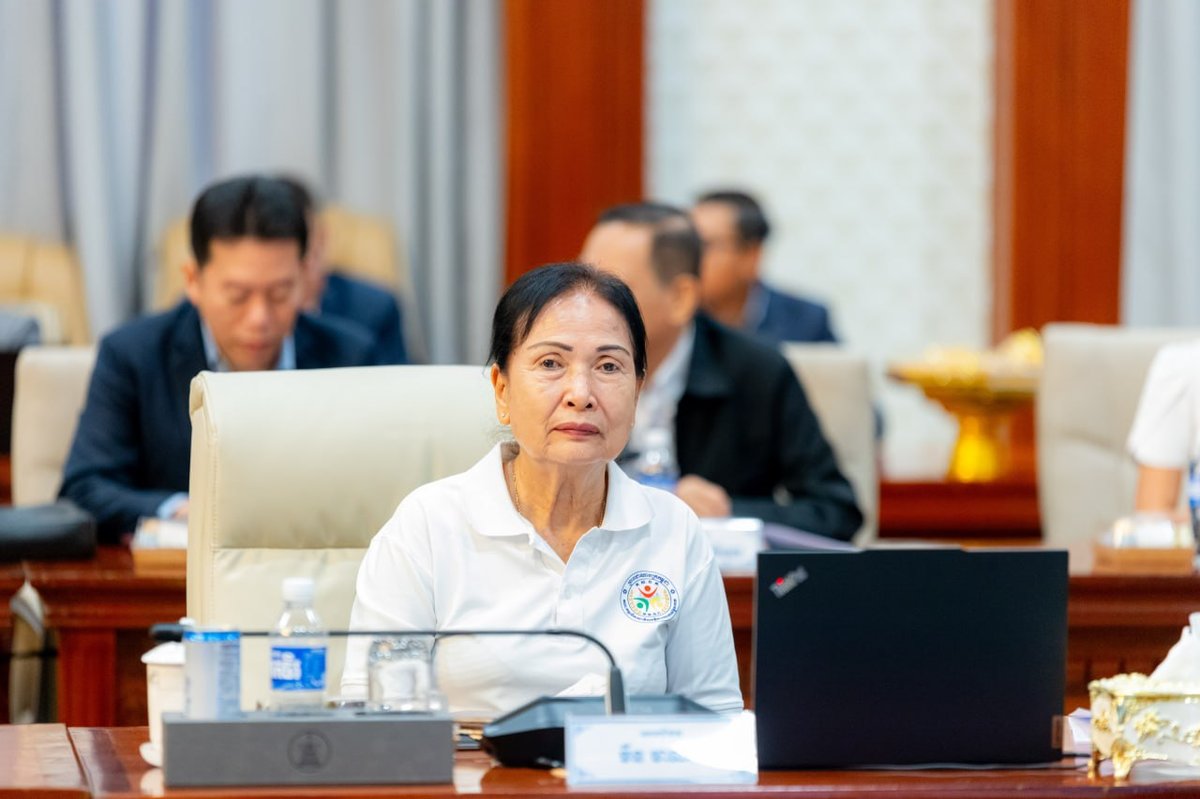 柬埔寨国家社会保障基金局召开2025年道路交通安全总结会