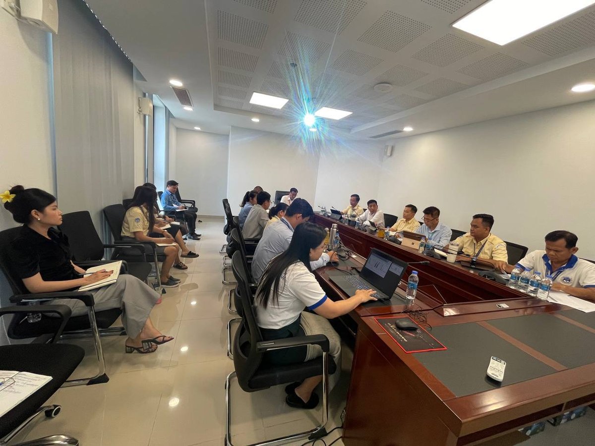 国家社会保障基金局召开4月工作总结会 部署康复部门任务