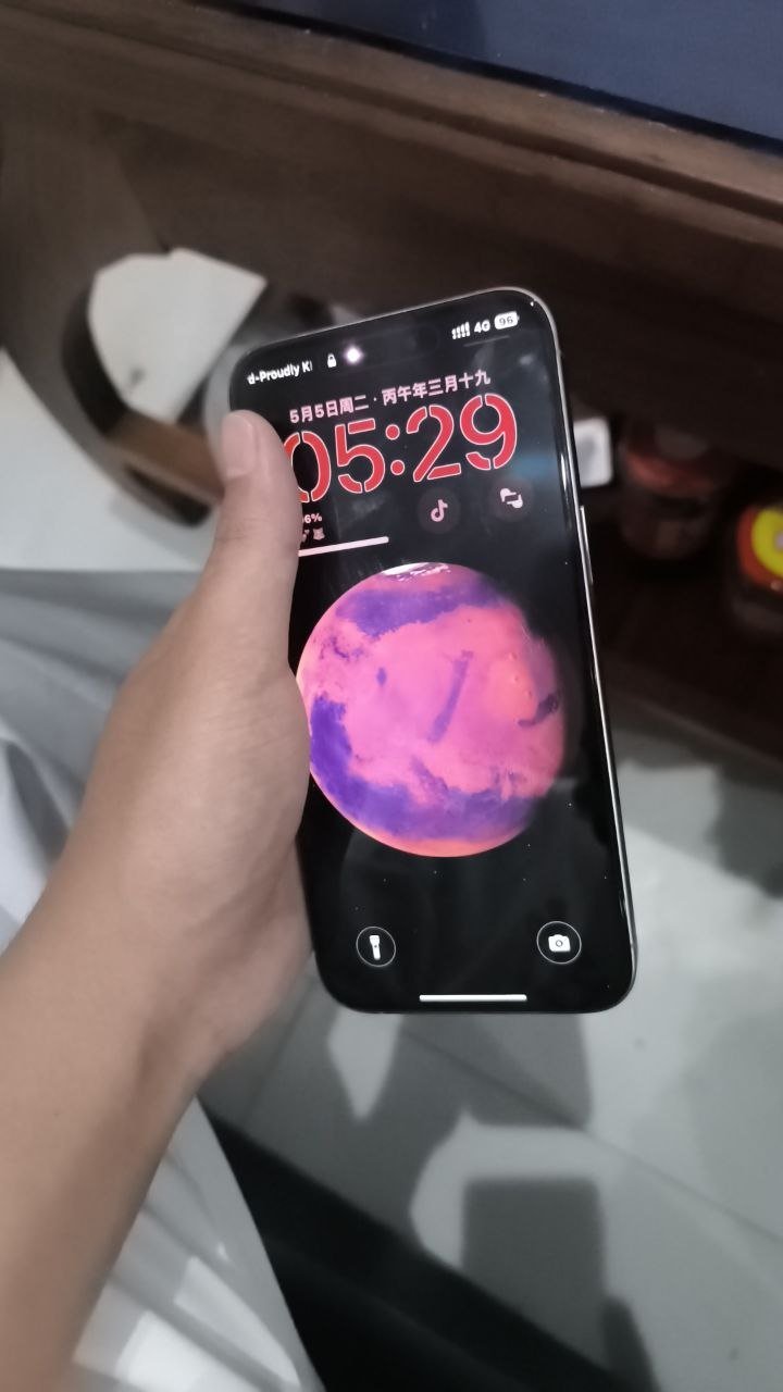 西港OB转让iPhone15ProMax 512G 仅售$600 个人自用