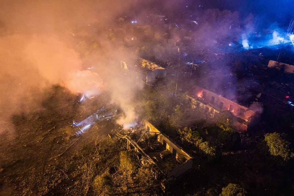 中国一烟花厂发生爆炸事故 造成21人死亡61人受伤