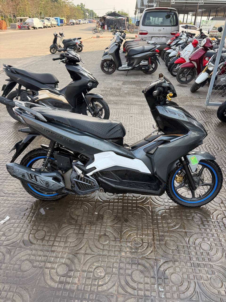 西港出售六代弯刀150cc摩托车 售价$1050 车况良好