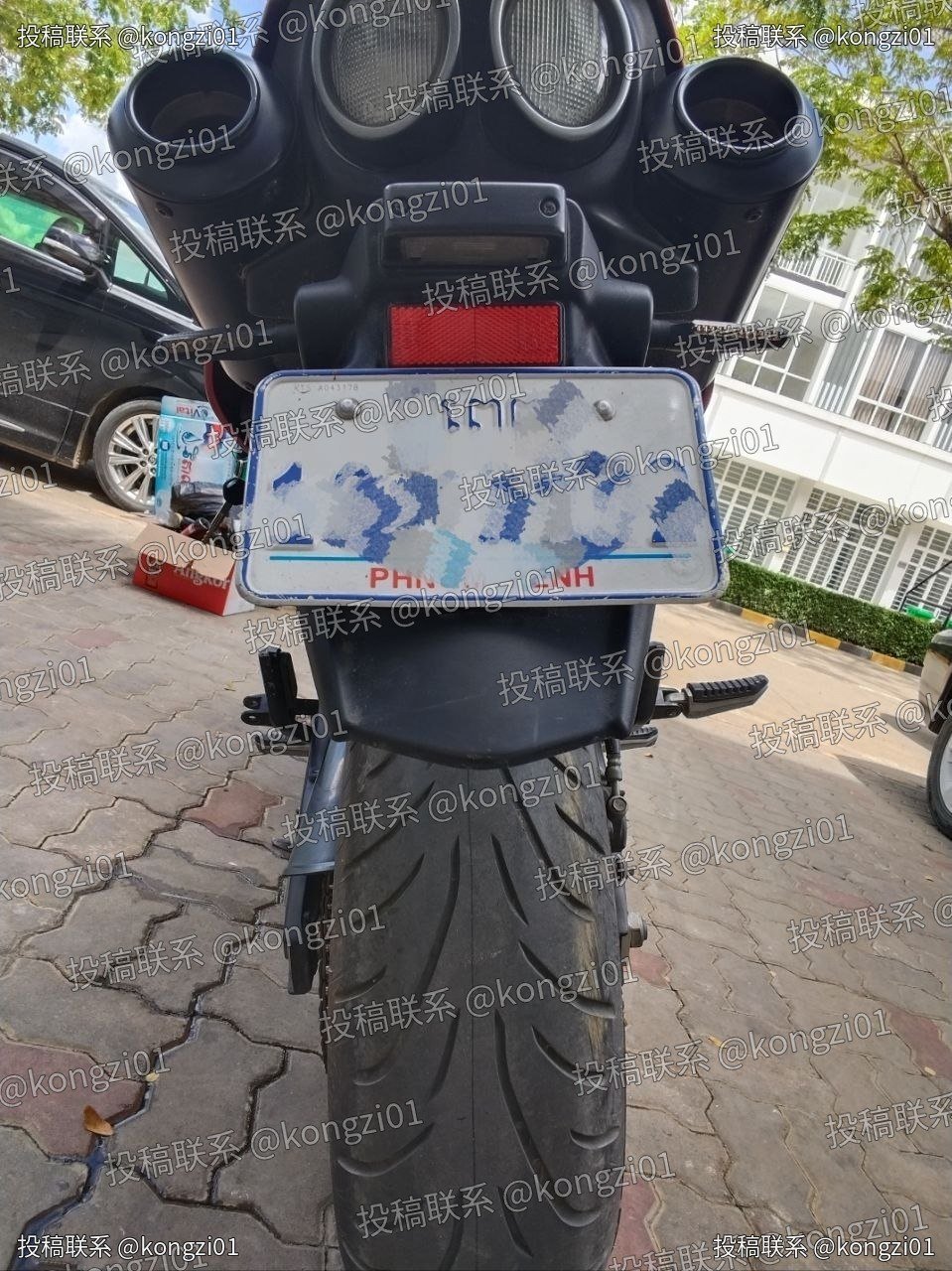 波贝出售铃木400街车 巅峰状态带牌卡售价$3000