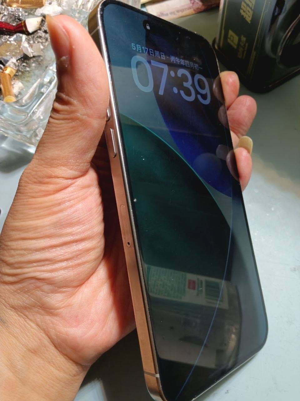 西港转让iPhone15ProMax 全原无拆修仅售$620
