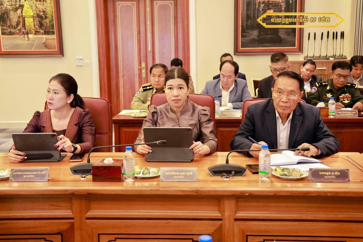 柬埔寨政府高层开会研讨 拟出台严厉法律打击青少年犯罪