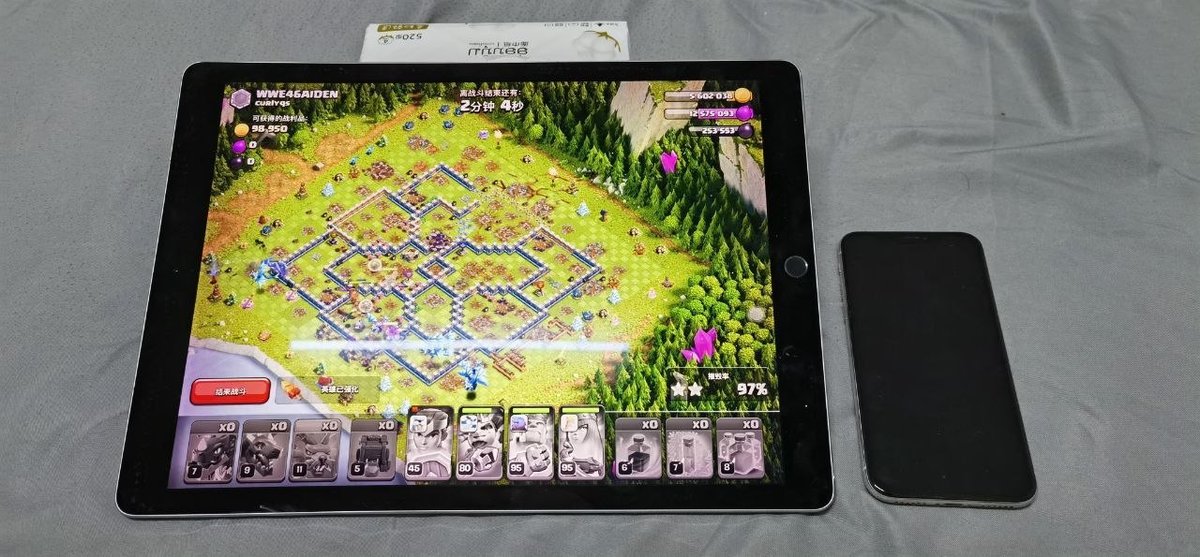 西港转让95新iPad Pro 12.9寸 128G版 $248