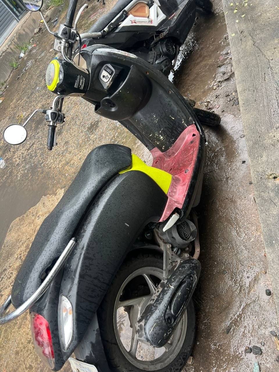 西港本田踏板摩托车转让 $468 车况良好保养佳