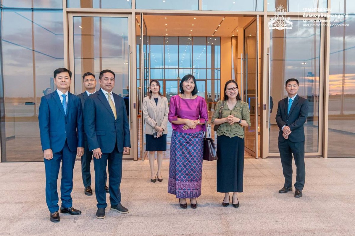 布拉索昆率团启程赴美 参加联合国安理会会议