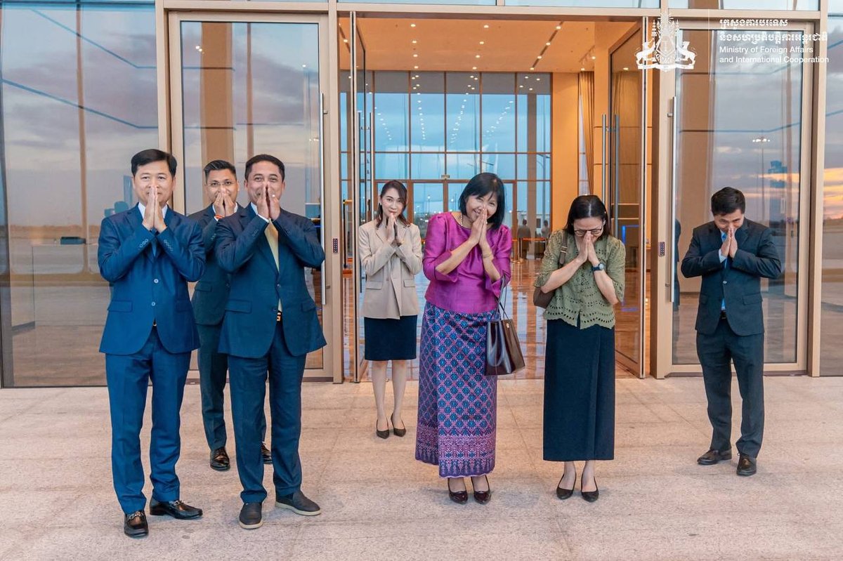 布拉索昆率团启程赴美 参加联合国安理会会议