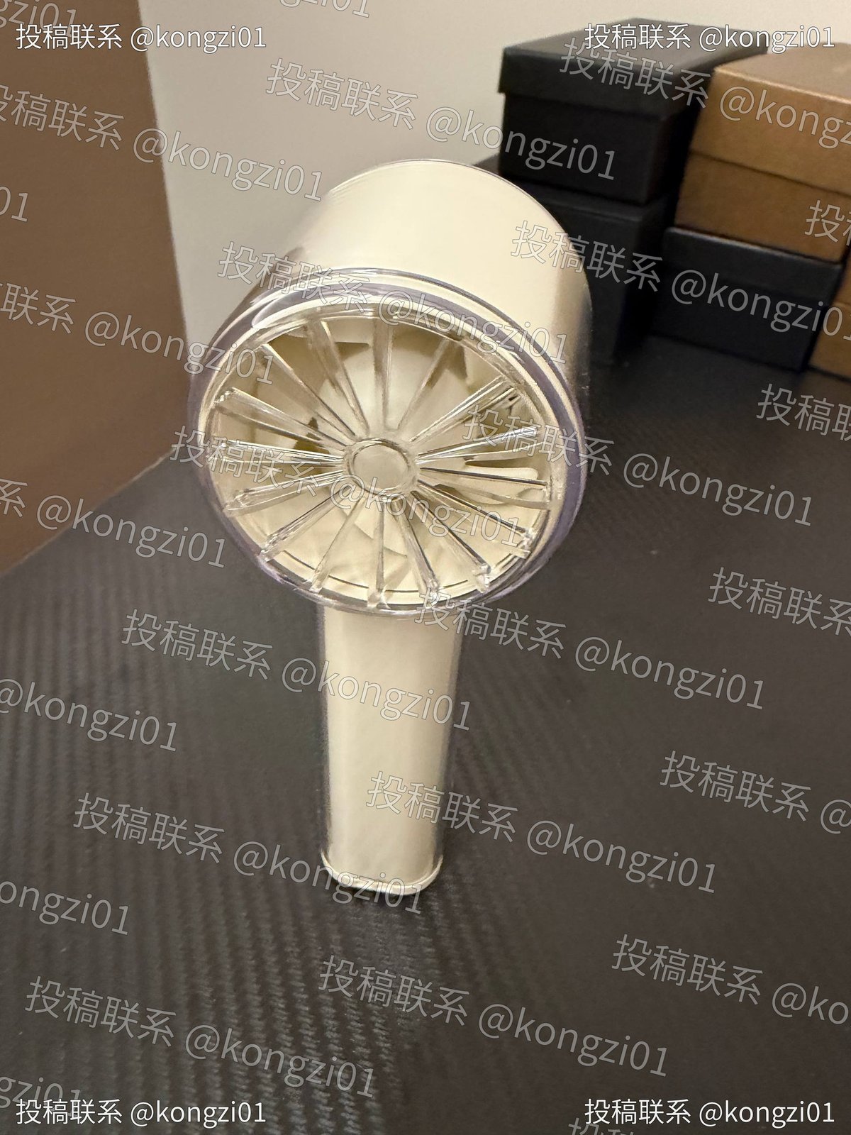 西港转让全新墨镜及小风扇 墨镜$80风扇$30