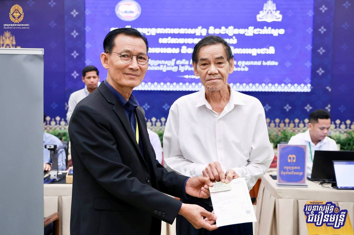 洪玛尼督导外交部公务员普查 旨在更新数据确保人员真实性