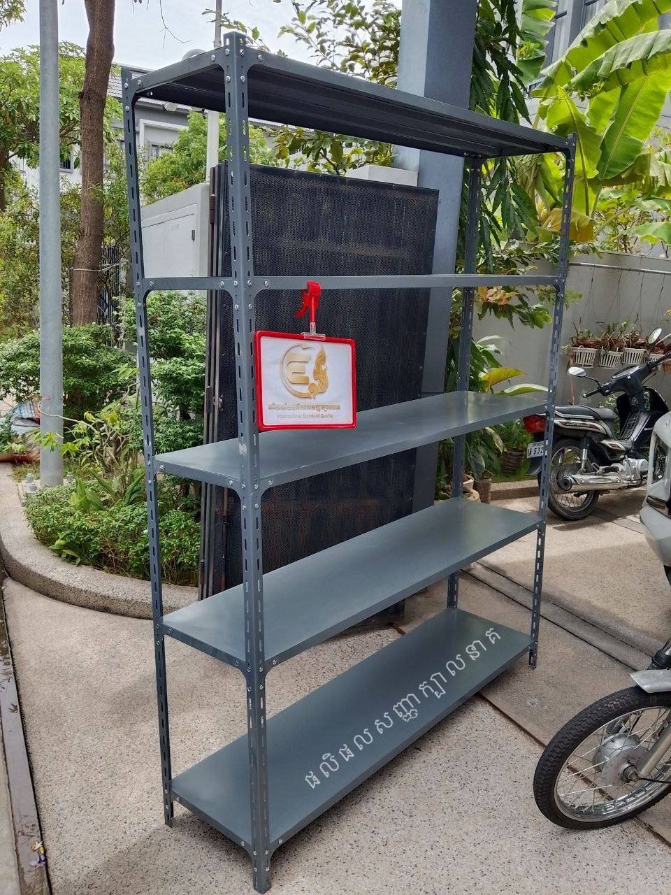 金边家具商现货促销多规格金属货架,尺寸涵盖100cm至150cm宽,价格$40至