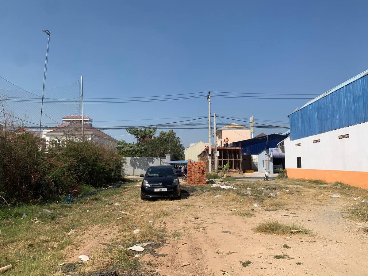 金边朗哥区宗周分区12x60米地块急售 原价52万现降至34万