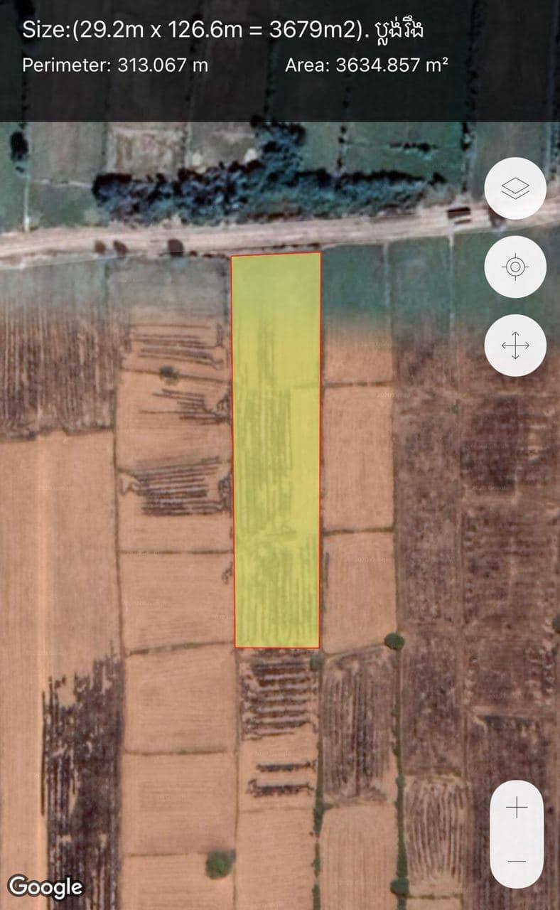 干拉省波耶吕县贡奥乡土地急售,面积3679平方米,持有硬卡