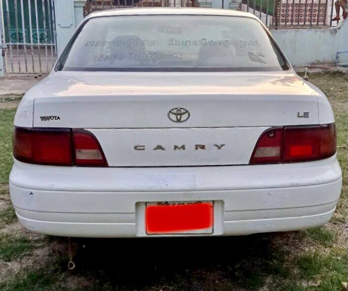 丰田Camry 1995年款转让 售价$2300 车况良好手续齐全