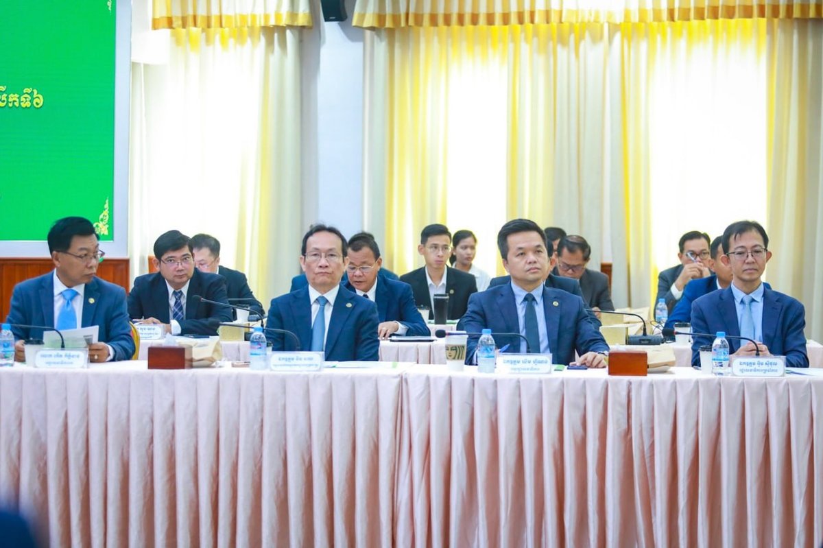 柬埔寨三部委召开跨部门会议 推进现代农业社区建设