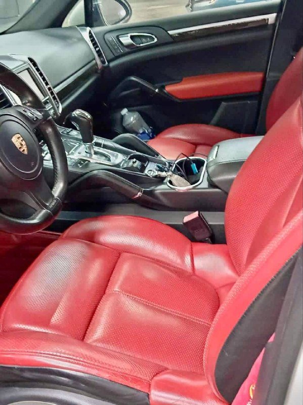 2013款保时捷卡宴柴油版转让 售价$12900 手续齐全