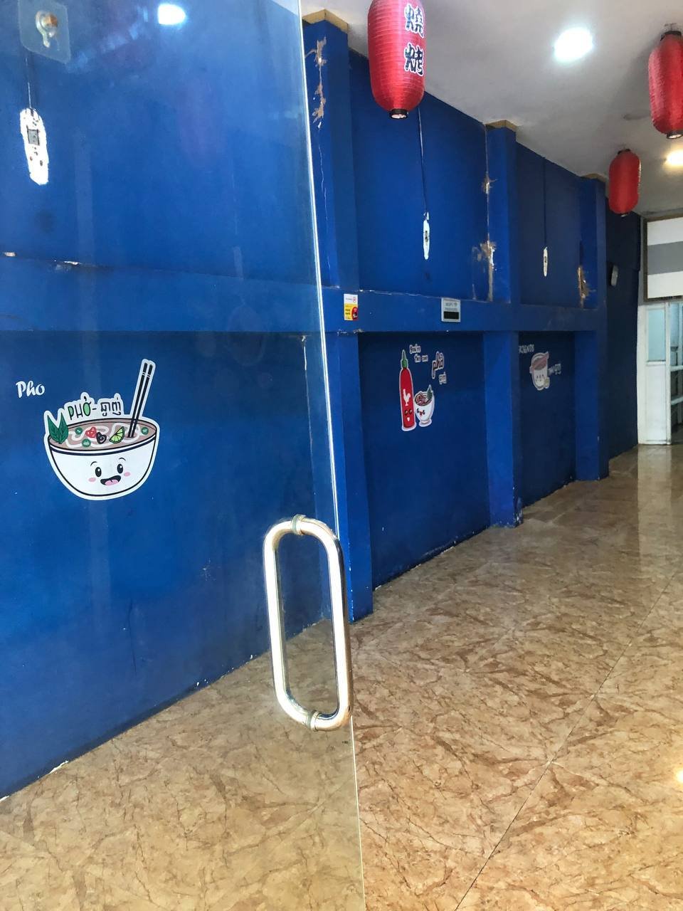 俄罗斯医院附近商铺招租 月租$800 适合开店