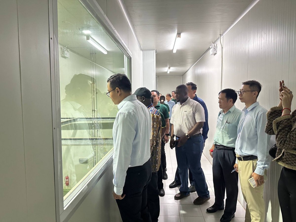 利比里亚农业部长访柬 考察实居茶胶贡布农业潜力
