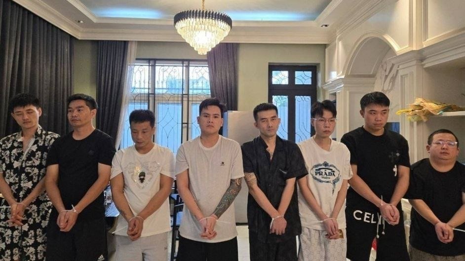 金边铁桥头区警方捣毁诈骗窝点 9名涉案人员被捕