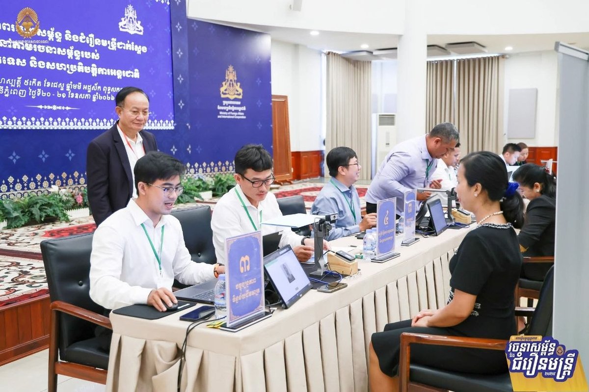 洪玛尼赴外交部督导官员普查 旨在提升政府行政效率