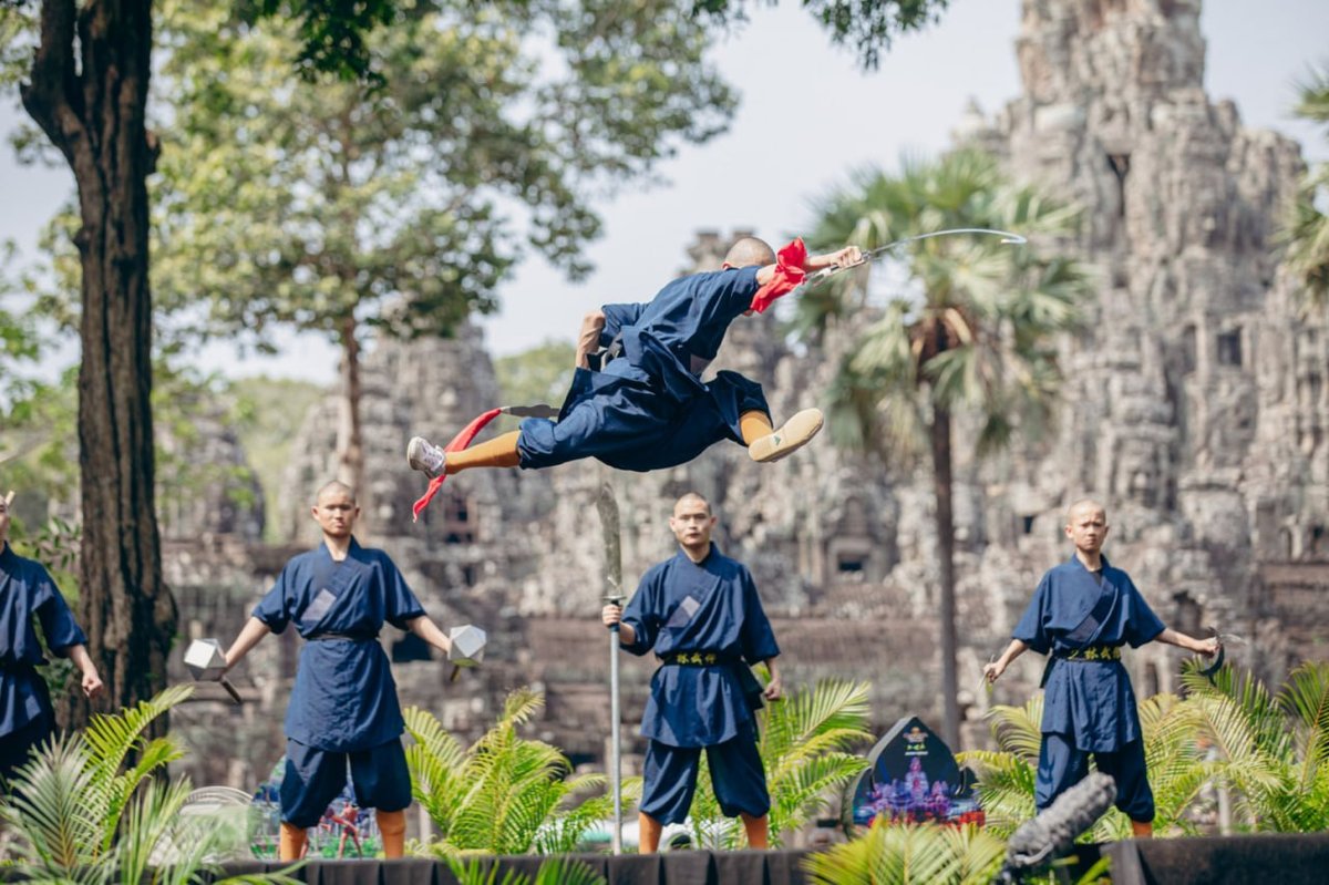 柬中武术节暹粒巴戎寺开演 助力6月15日对华免签推介