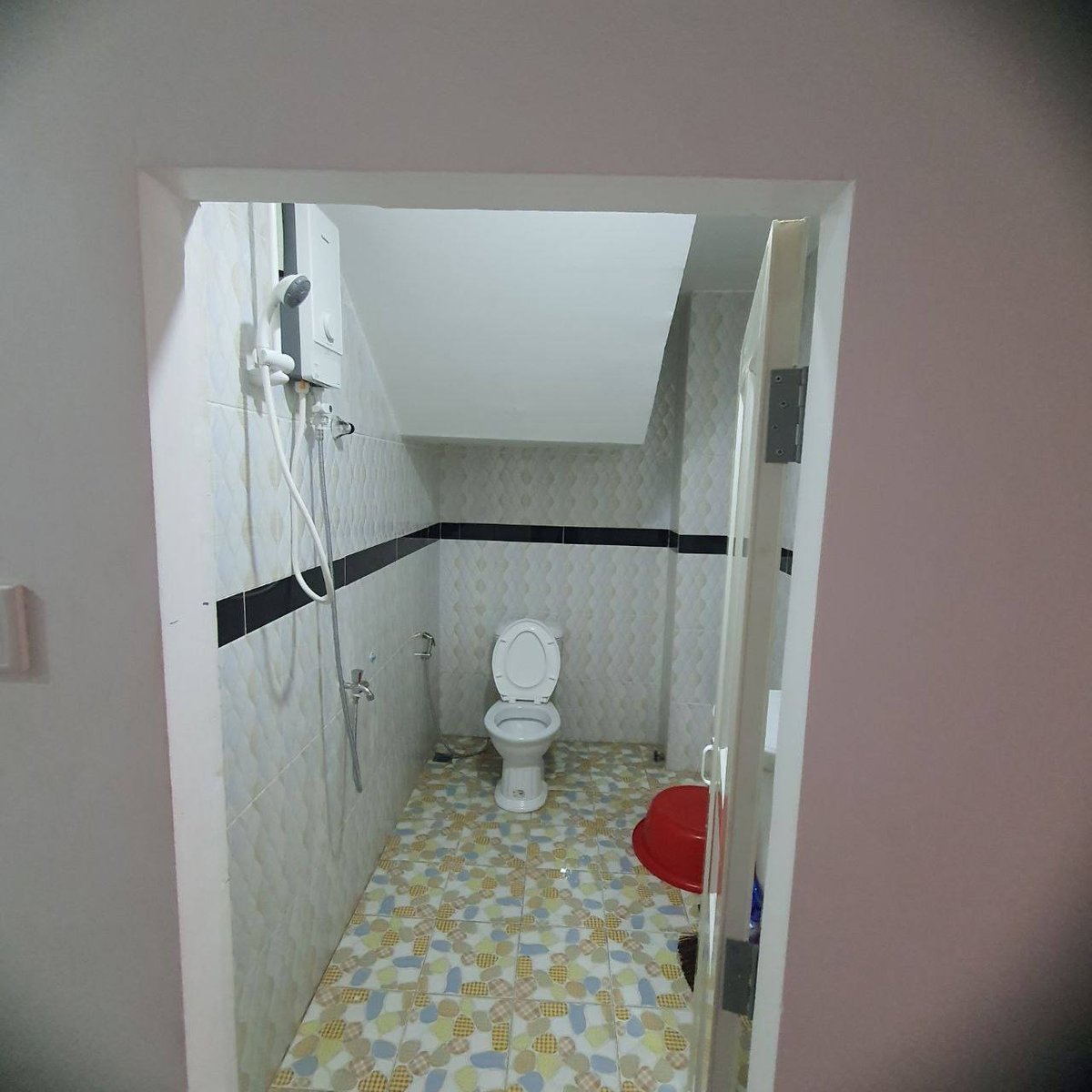 中央市场附近两房公寓招租 月租$350含全套家具