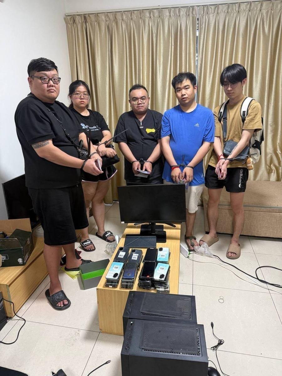 金边波森芷区突击扫荡诈骗窝点 61名外籍嫌犯被捕