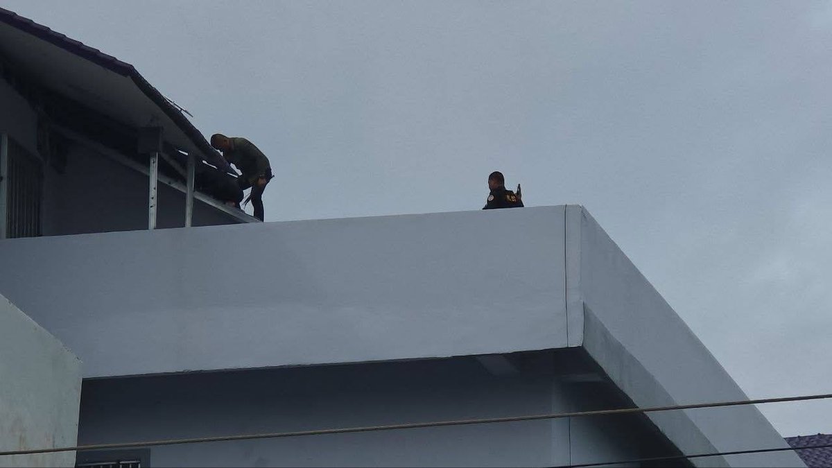 波贝5号别墅遭军警突击搜查 涉嫌网络犯罪