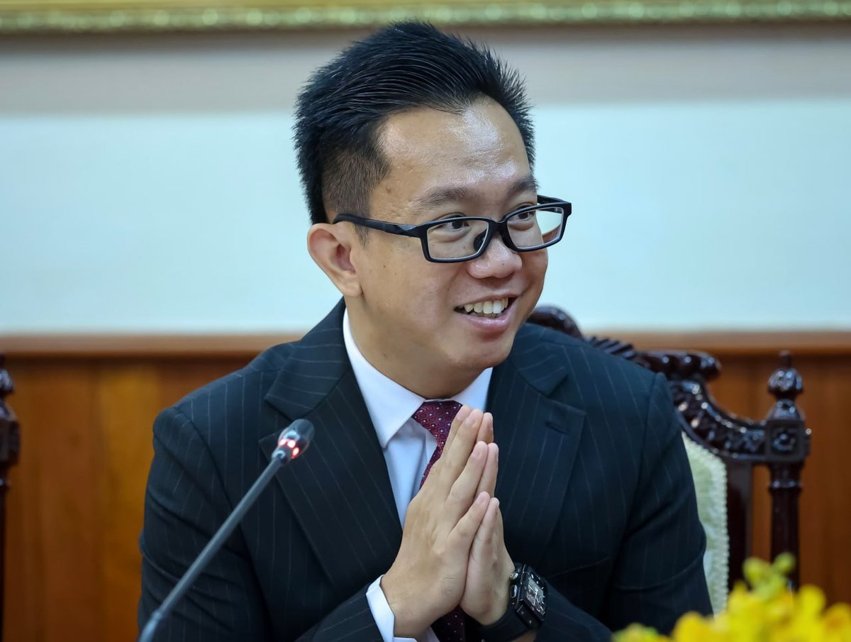 柬埔寨国会主席坤淑达丽感谢社会各界捐赠国防物资