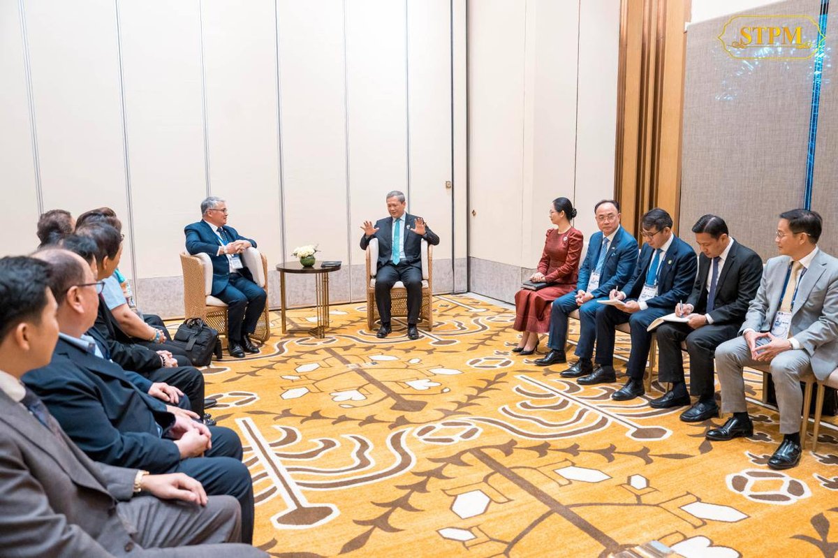 洪玛奈会见菲律宾工商总会主席 探讨双边经贸合作