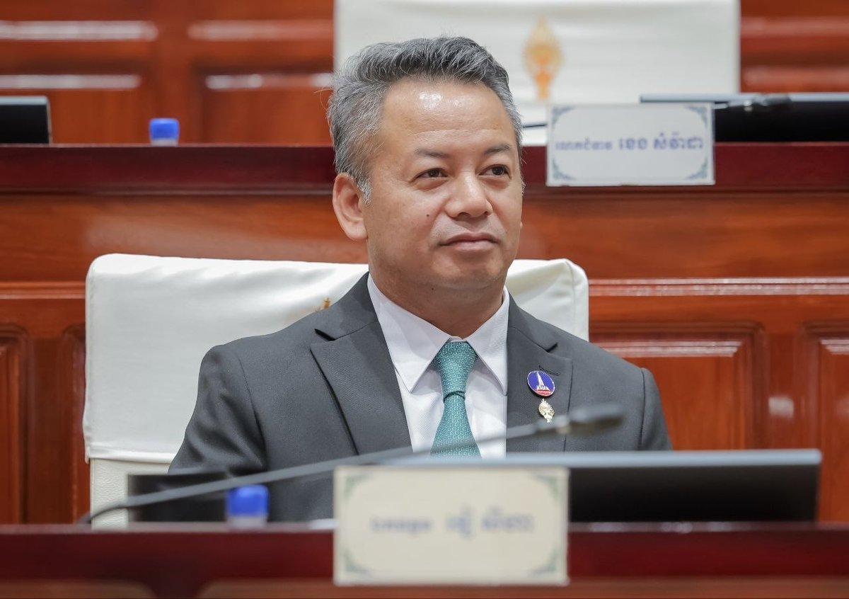 柬埔寨国会全票通过兵役法及电力支付保障法,旨在提升国家安全防御能力,并确保电力供