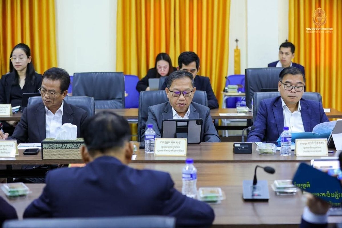司法部边境事务国务秘书处及外交部公务员招录进度审议