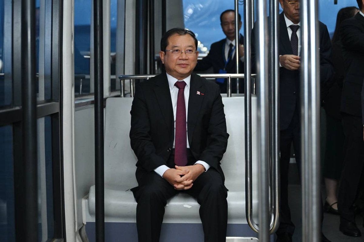 柬埔寨代表团赴瑞士参加第79届世界卫生大会