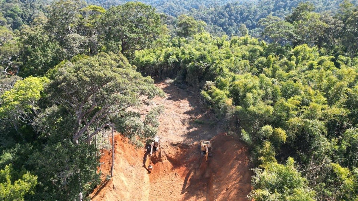 拉塔纳基里与蒙多基里省边境道路建设进展顺利