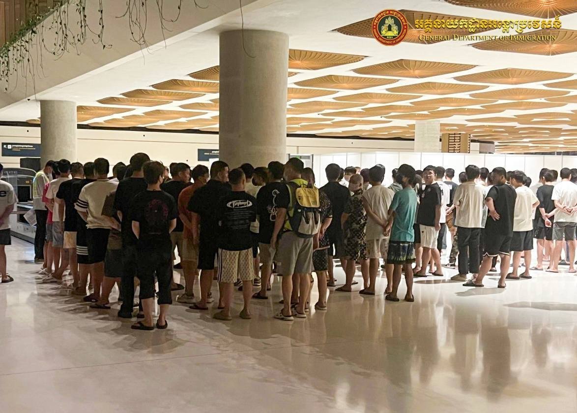 173名涉诈中国籍人员被遣返 柬埔寨严打跨境网诈