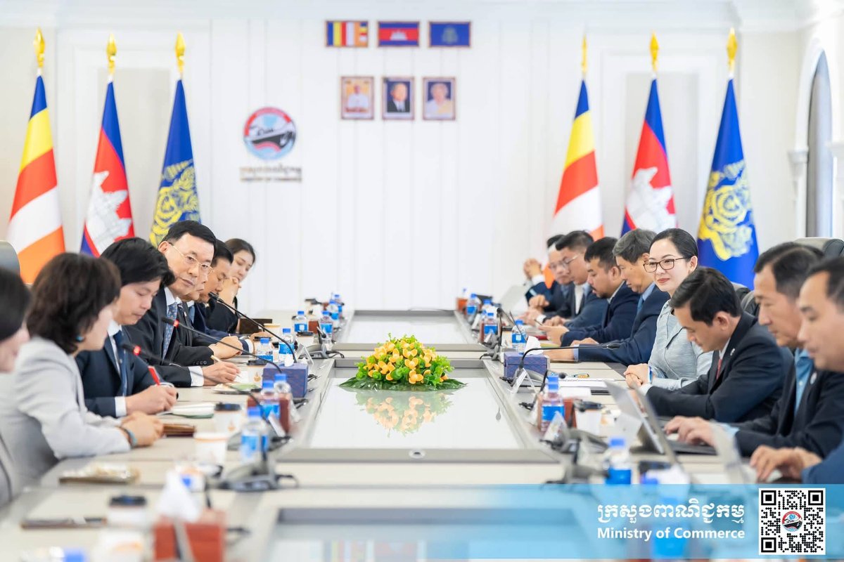 柬埔寨商务部会见韩国仁川商会 探讨双边投资合作机遇