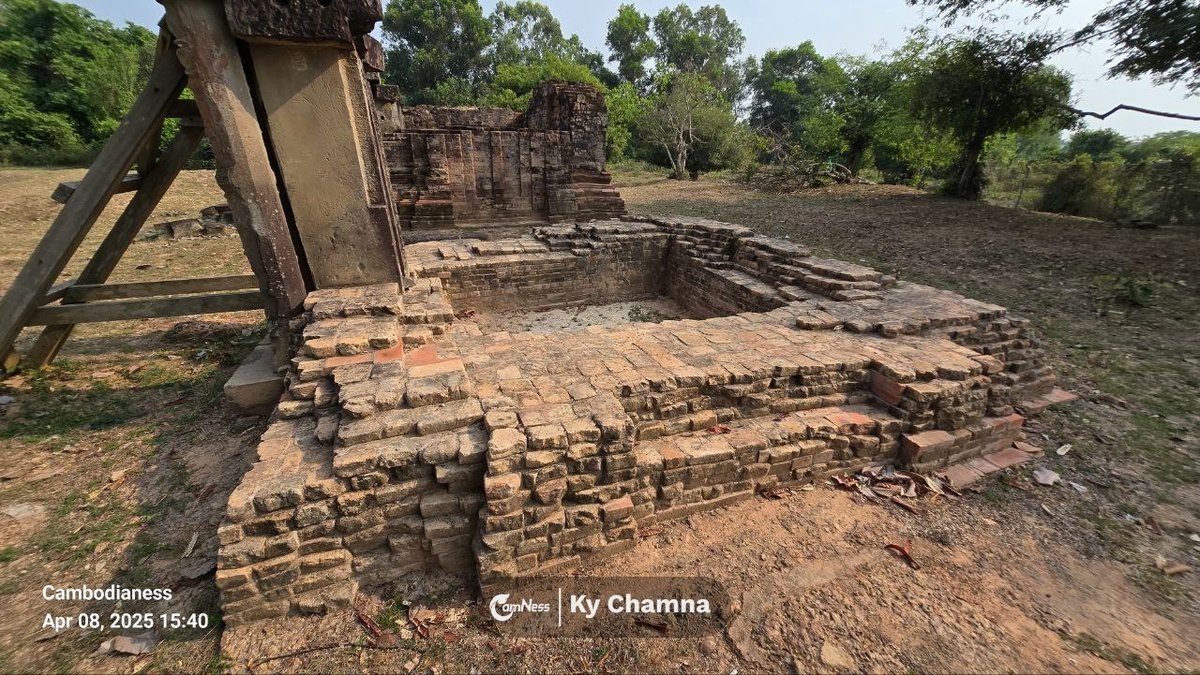 暹粒旧国际机场旁发现10世纪高棉古迹特拉邦勒普寺